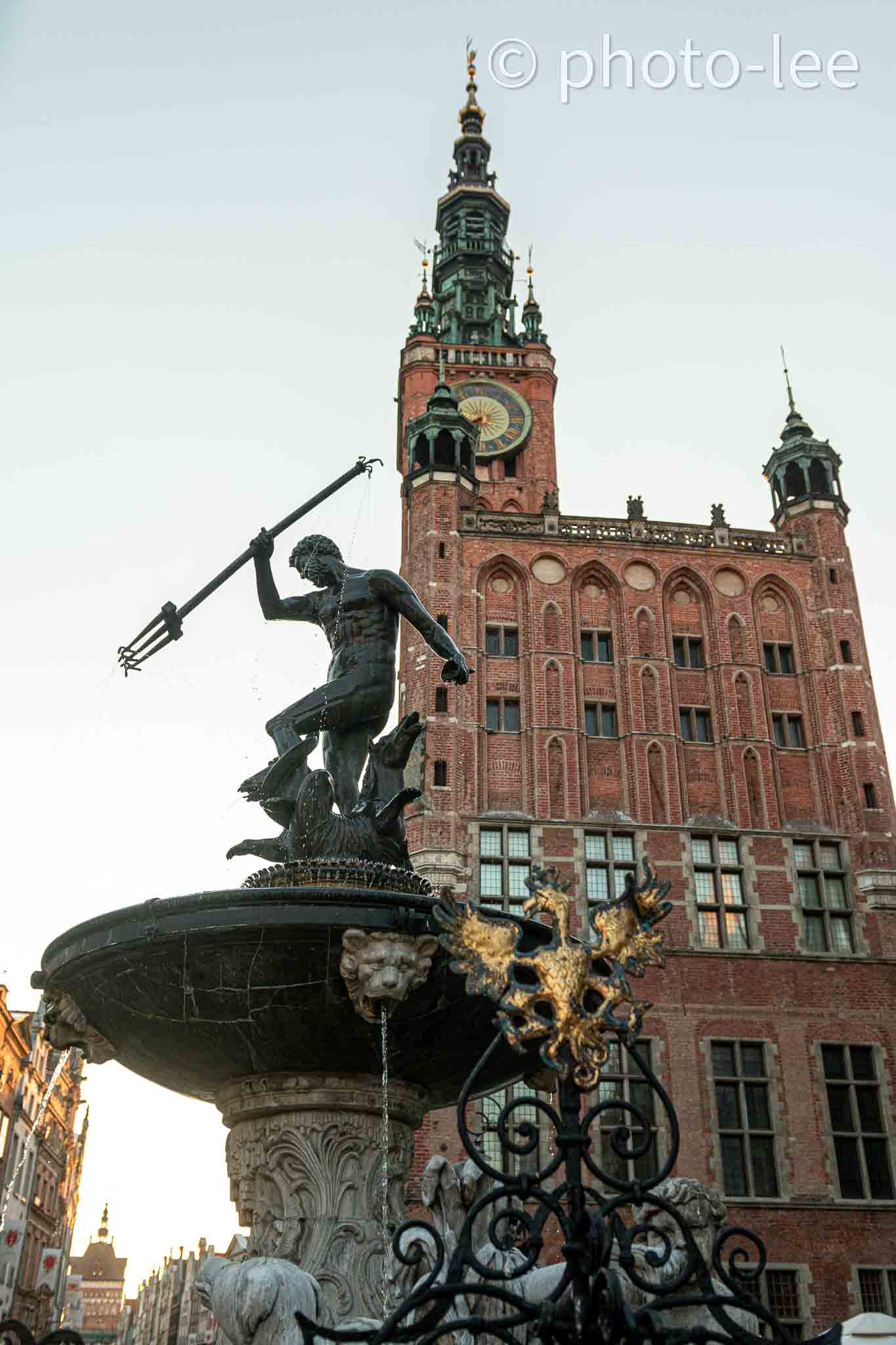 Der Neptunbrunnen vor dem Hauptrathaus in Danzig